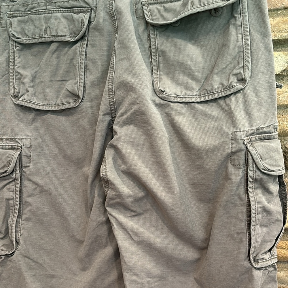 LL Bean Allagash Cargo Pants
Natural Fit Men's 35 x 32 Unisex Gender Neutral - Picture 9 of 14